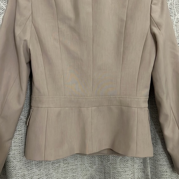 Cute Women’s Beige Blazer - Picture 5 of 8